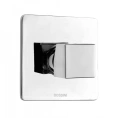 Смеситель для душа Bossini Cube настенный с квадратной ручкой, хром (Z00064.030) - миниатюра фото 1