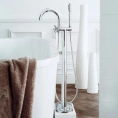 Напольный смеситель Grohe Atrio для ванной — дизайнерское решение - миниатюра фото 2
