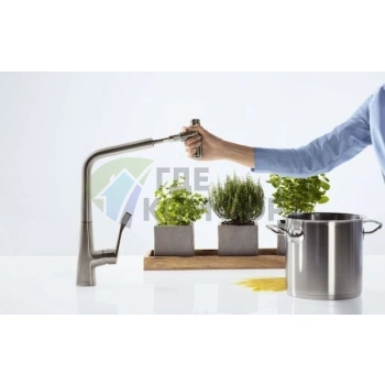 Смеситель для кухни Hansgrohe Metris Select 14884800: стиль и надежность - фото 3