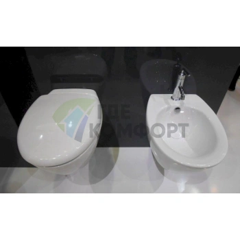 Комплект сантехники Jacob Delafon Presquile: стильный и эргономичный дизайн - фото 2