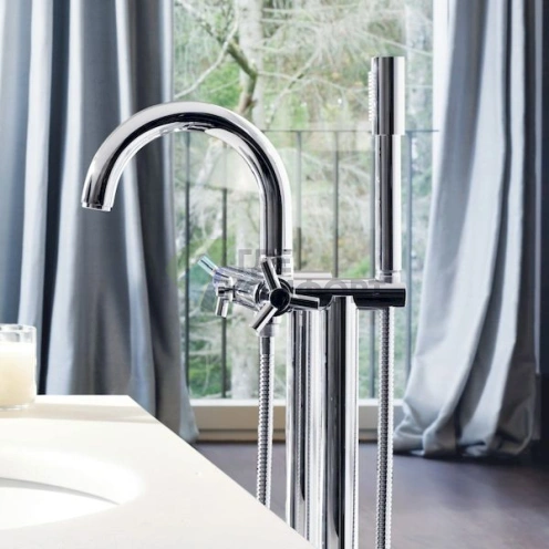 Напольный смеситель Grohe Atrio для ванной — дизайнерское решение - фото 3