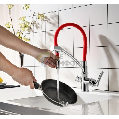 Смеситель Lemark Comfort LM3070C для кухни в хромированном корпусе с оранжевой вставкой - фото 4