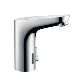 Hansgrohe Focus Эл. смеситель для раковины, на 1 отв, излив 127мм, h139мм, регул.ттемпературы, питание от сети, цвет: хром (31173000)