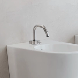 MILLDUE Смеситель для биде FLOW B02 цвет полированная сталь (2570AL)