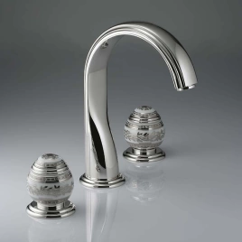 THG MARQUISE BLANC DECOR PLATINE Смеситель для раковины на 3 отверстия, с донным клапаном, ручки белые, декор платина, цвет хром (A7G-A02-151)