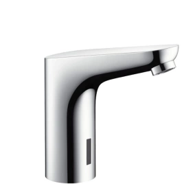 Hansgrohe Focus Эл. смеситель для раковины, на 1 отв, излив 127мм, h139мм, без регул.ттемпературы, питание от сети, цвет: хром (31174000)